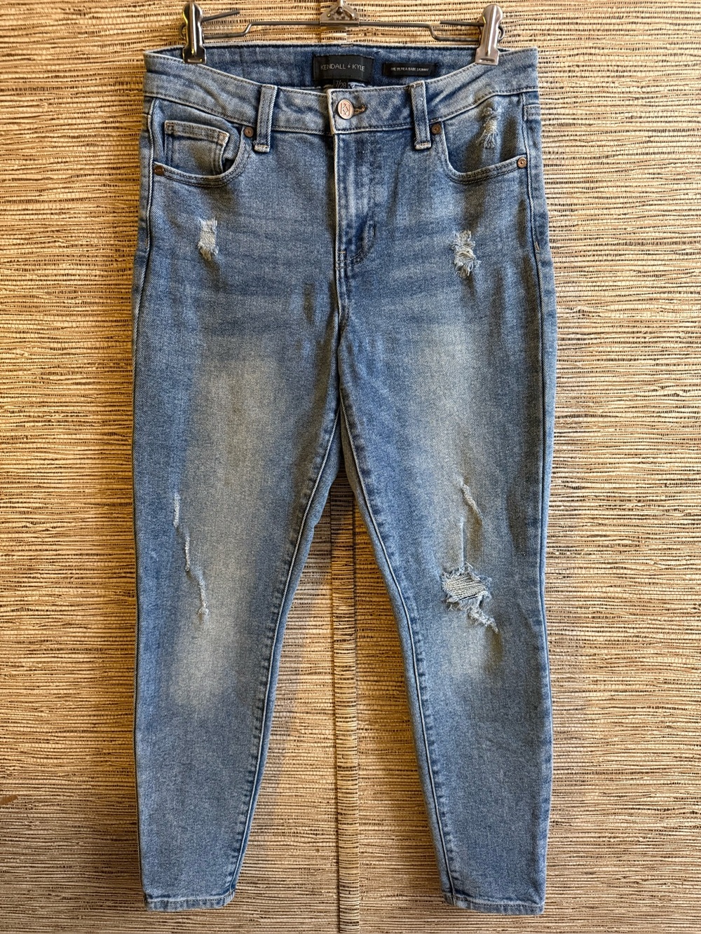 Kendall And Kylie Jeans Women Size 7/28 The Ultra Babe Skinny Blue Stretch Crop